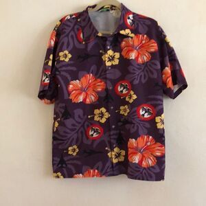 Man’s Short Sleeve Button Down Floral Hawaiian Shirt Size  M